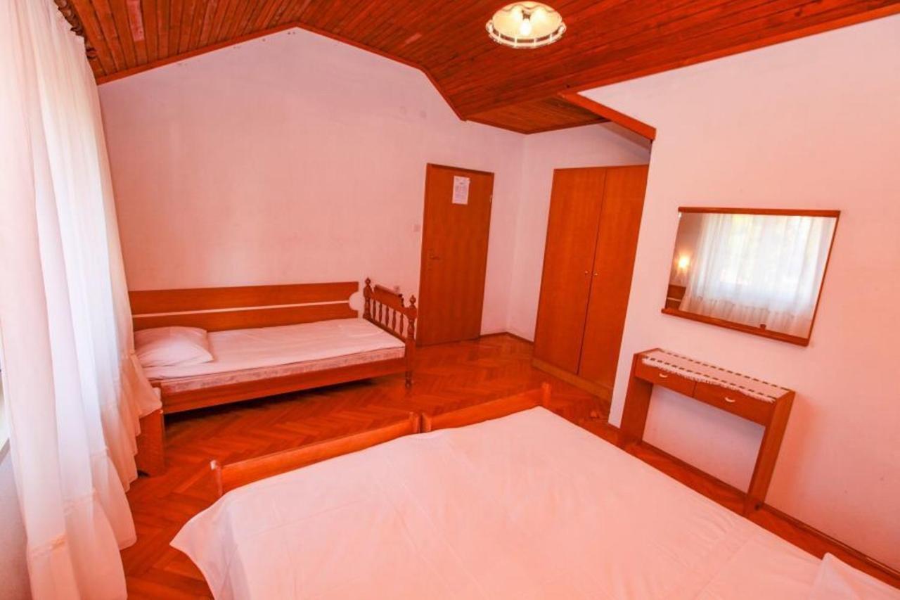 Villa Pinus Sumartin Zewnętrze zdjęcie