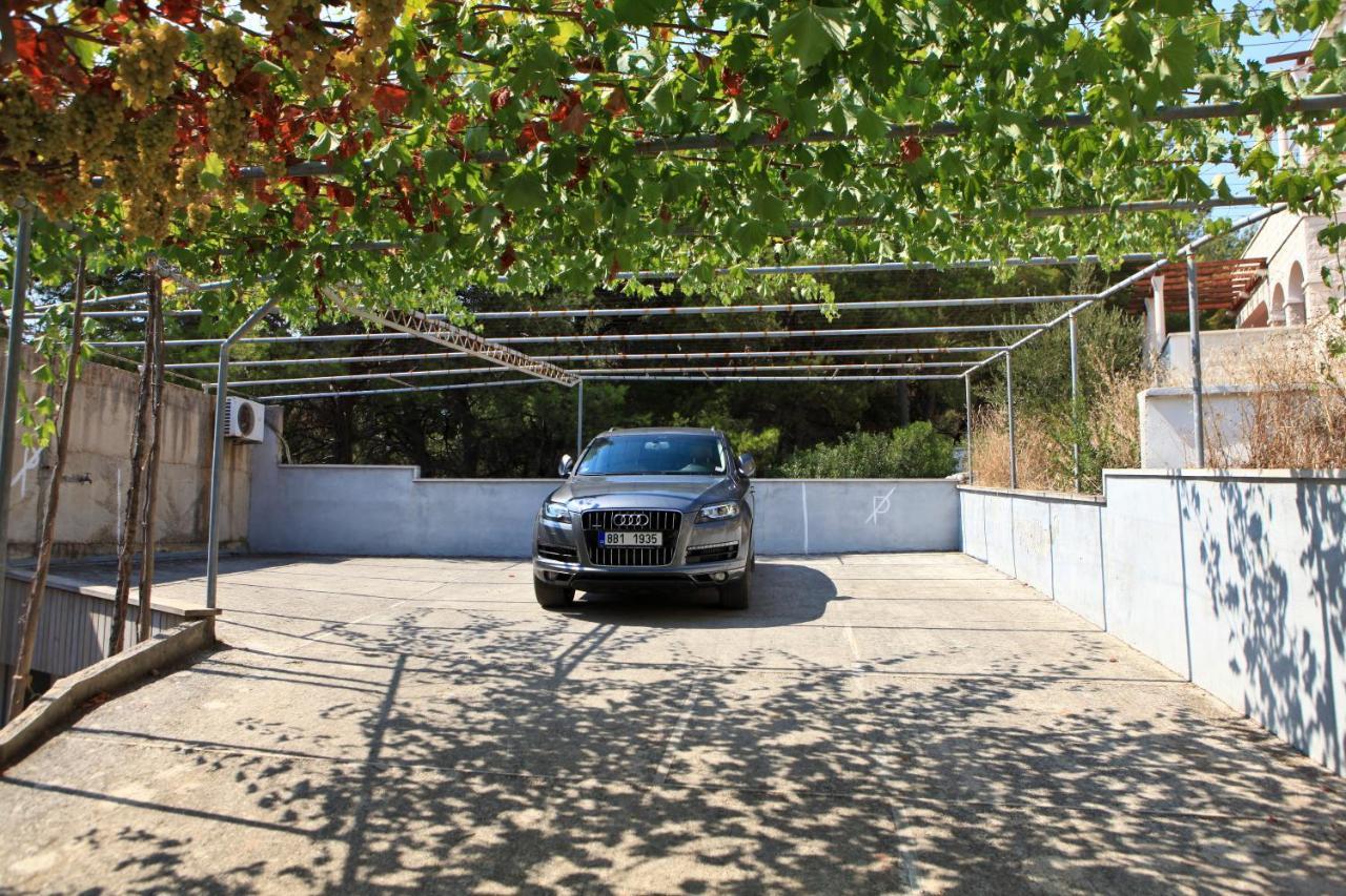 Villa Pinus Sumartin Zewnętrze zdjęcie