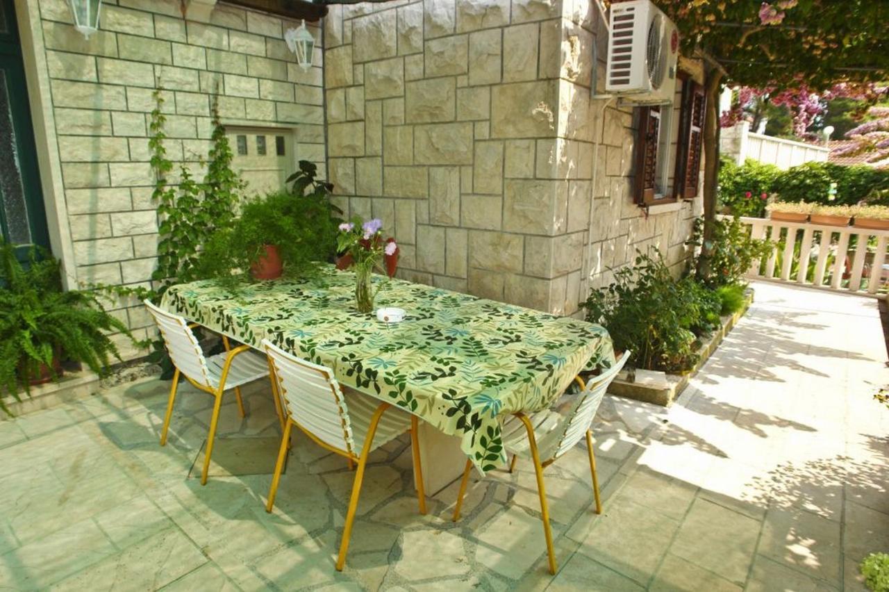 Villa Pinus Sumartin Zewnętrze zdjęcie