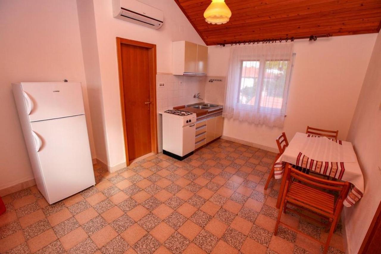 Villa Pinus Sumartin Zewnętrze zdjęcie
